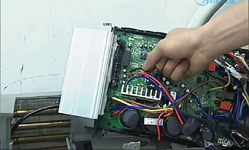 秀洲美的空调电话是多少